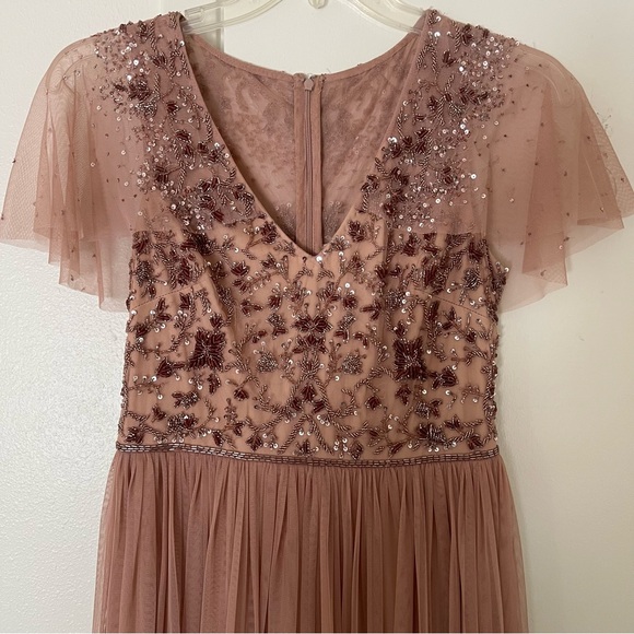 Adrianna Papell Gown - Picture 3 of 12